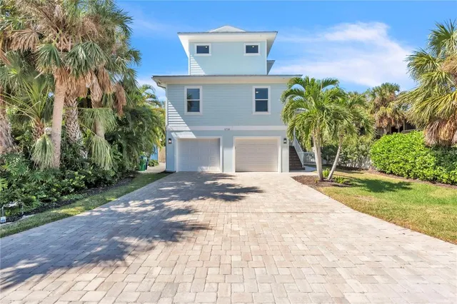 $1,695,000 | 5710 Carissa Street, Holmes Beach, FL 34217