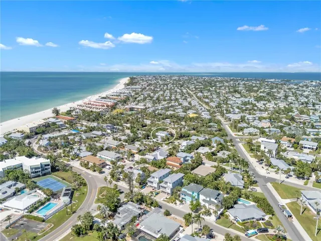 $1,695,000 | 5710 Carissa Street, Holmes Beach, FL 34217