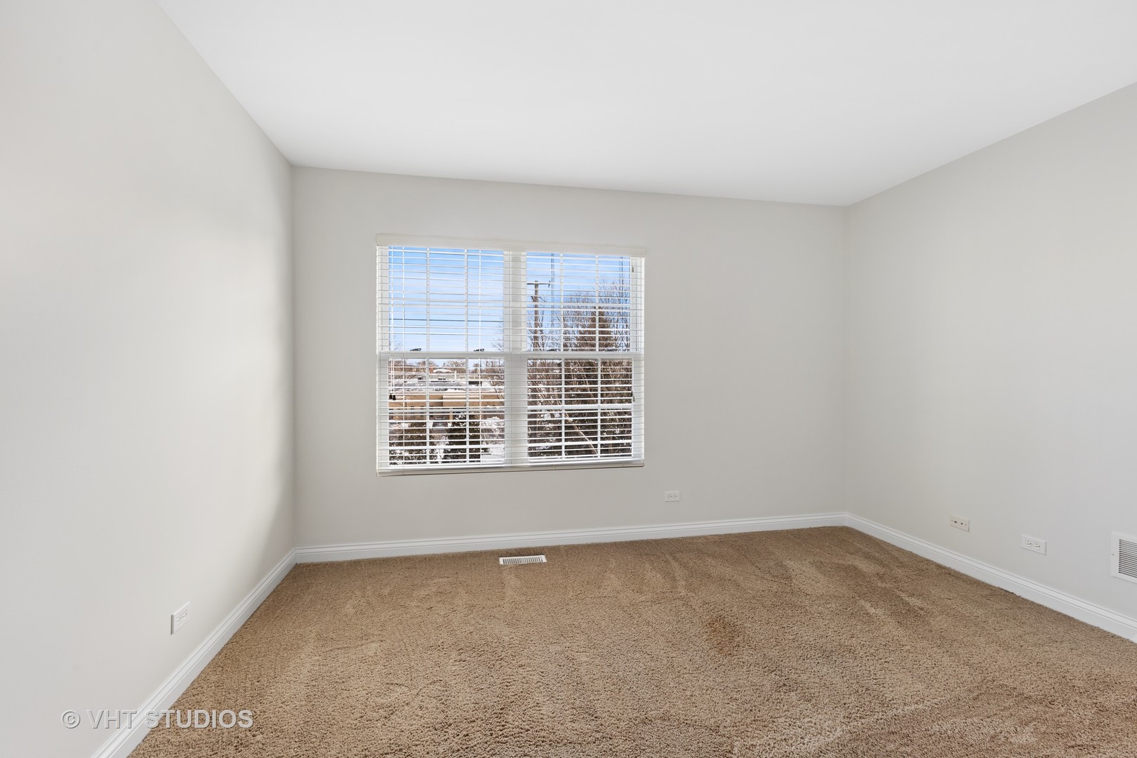 315 Burlington Street, Unit A Riverside, IL 60546 - Photo 8 of 10