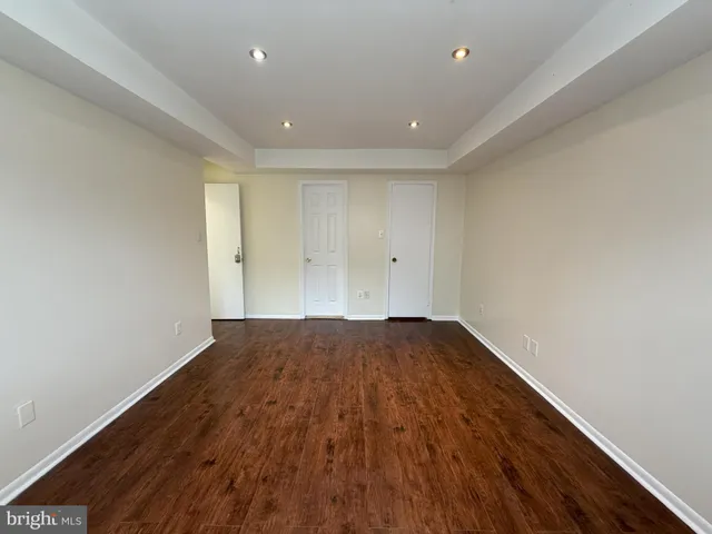 $299,900 | 3804 El Cerrito Place, Unit 4E, Alexandria, VA 22309