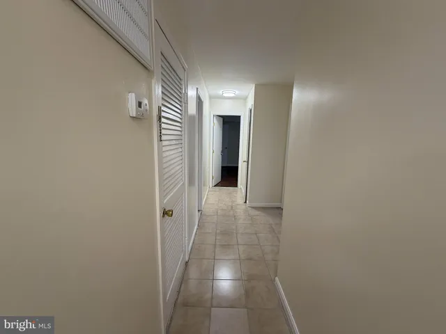 $299,900 | 3804 El Cerrito Place, Unit 4E, Alexandria, VA 22309