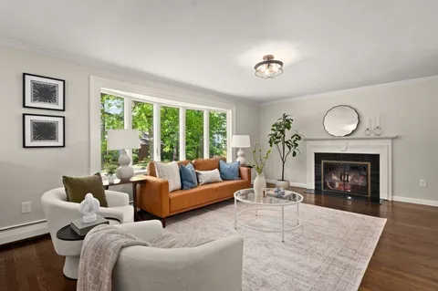 $949,999 | 39 Doncaster Circle, Lynnfield, MA 01940