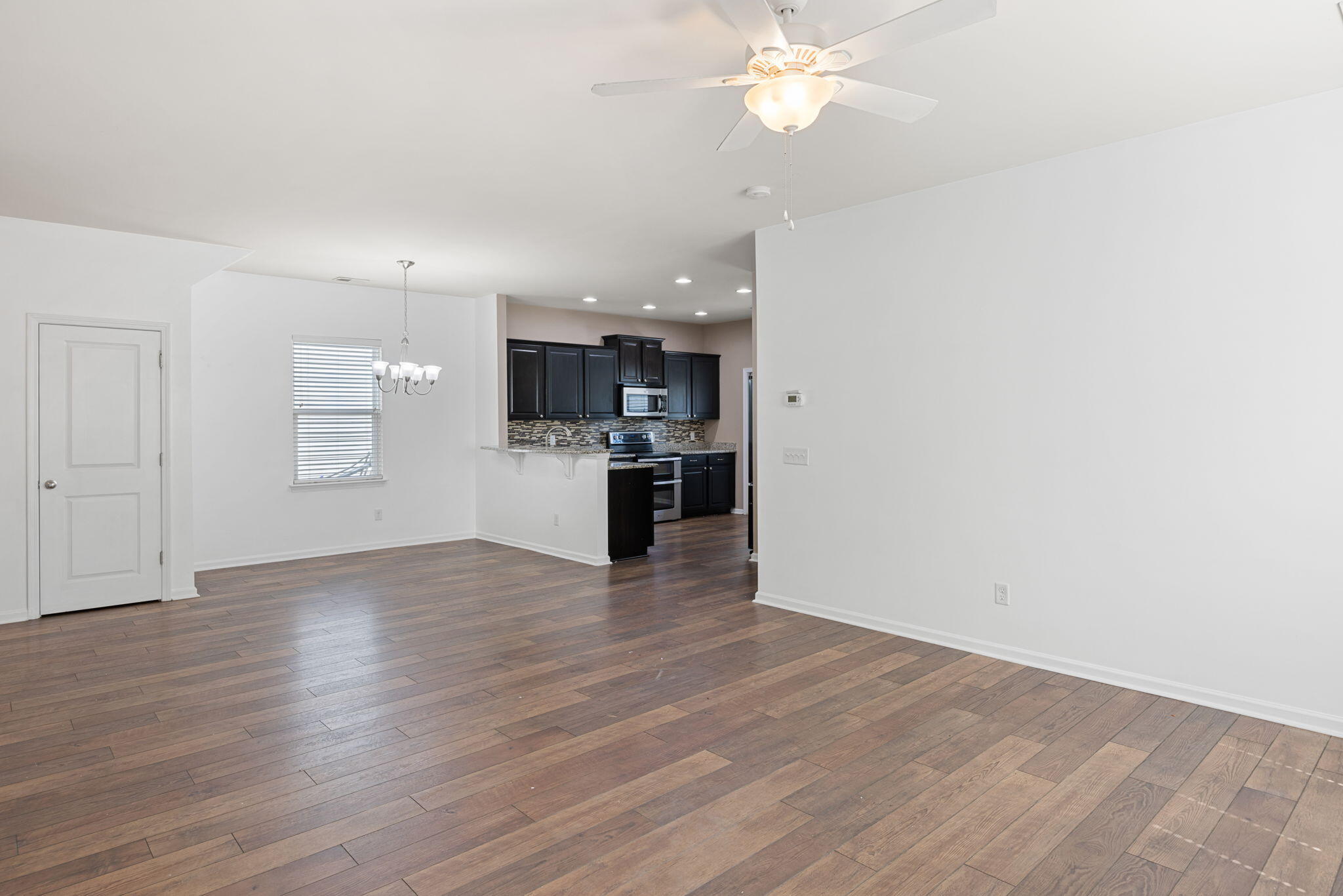 352 Iveson Road Summerville, SC 29486 - Photo 4 of 26 Open concept living/dining