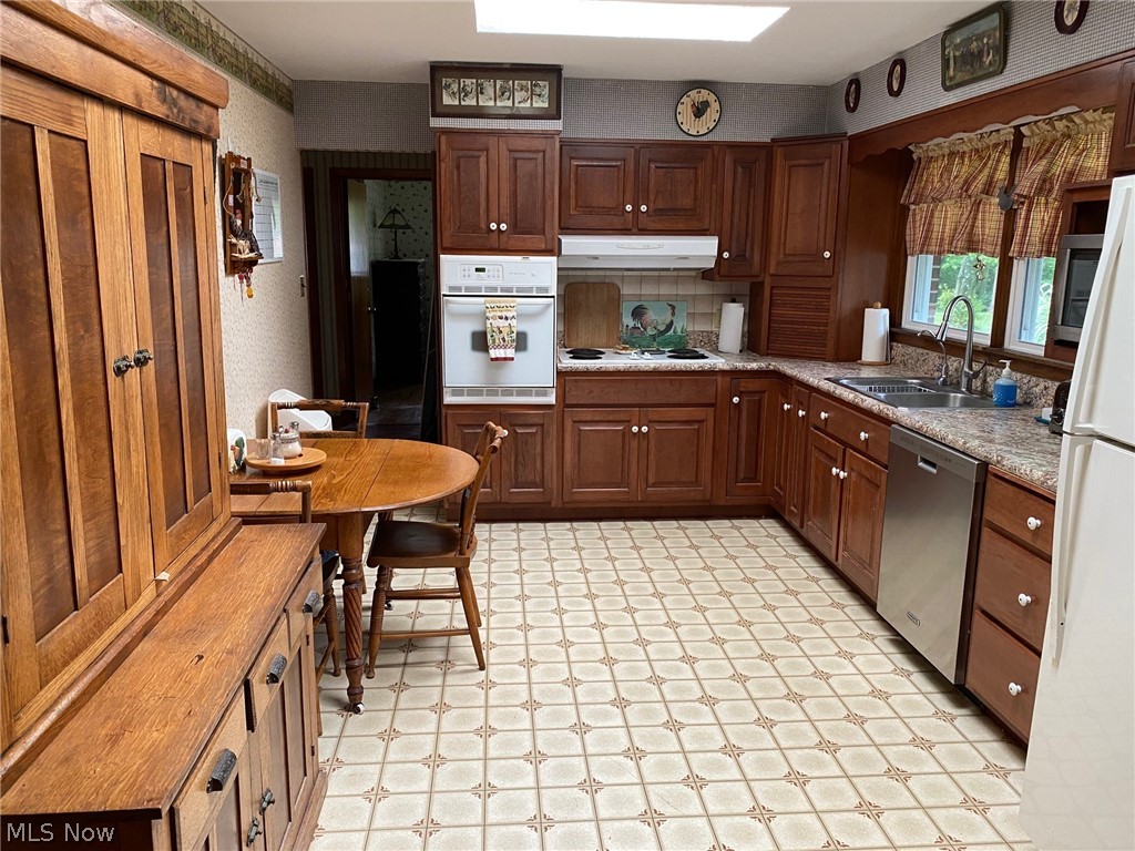 3860 Paradise Road Medina, OH 44256 - Photo 12 of 35 Gallery Image 12