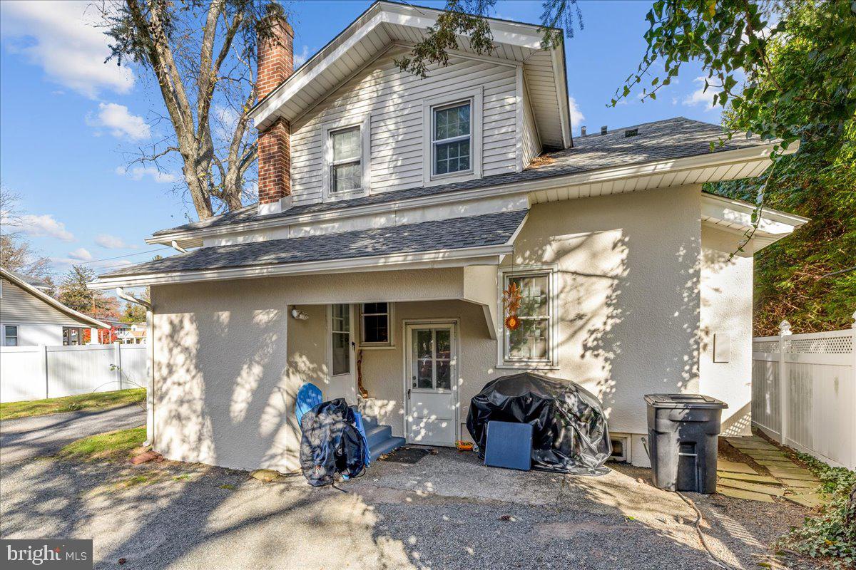 206 Washington Road Princeton, NJ 08540 - Photo 28 of 34 a front view of a house with patio
