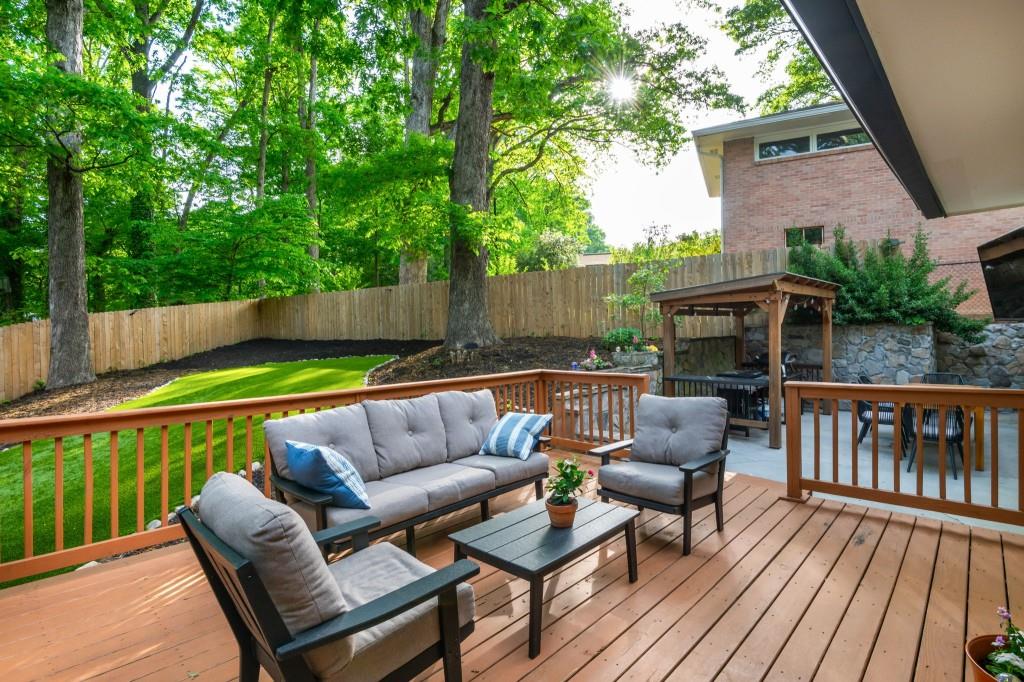 1461 Lively Ridge Road Northeast Atlanta, GA 30329 - Photo 13 of 19