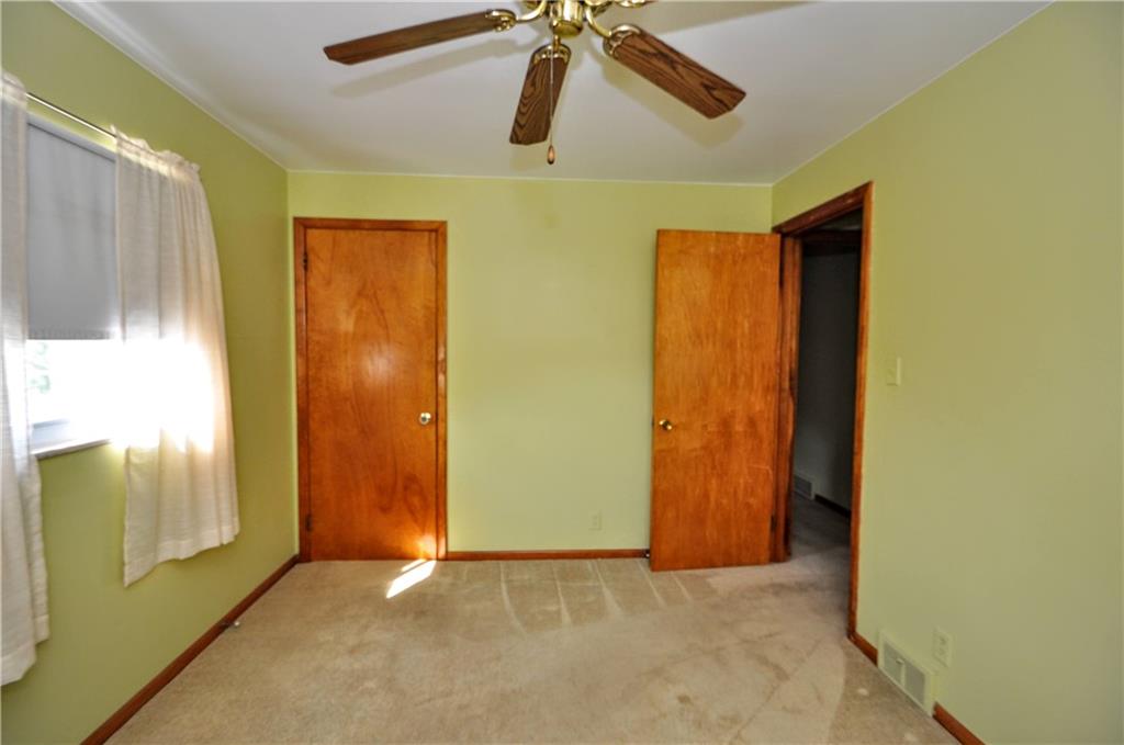 880 Peairs Road Elizabeth, PA 15037 - Photo 15 of 33