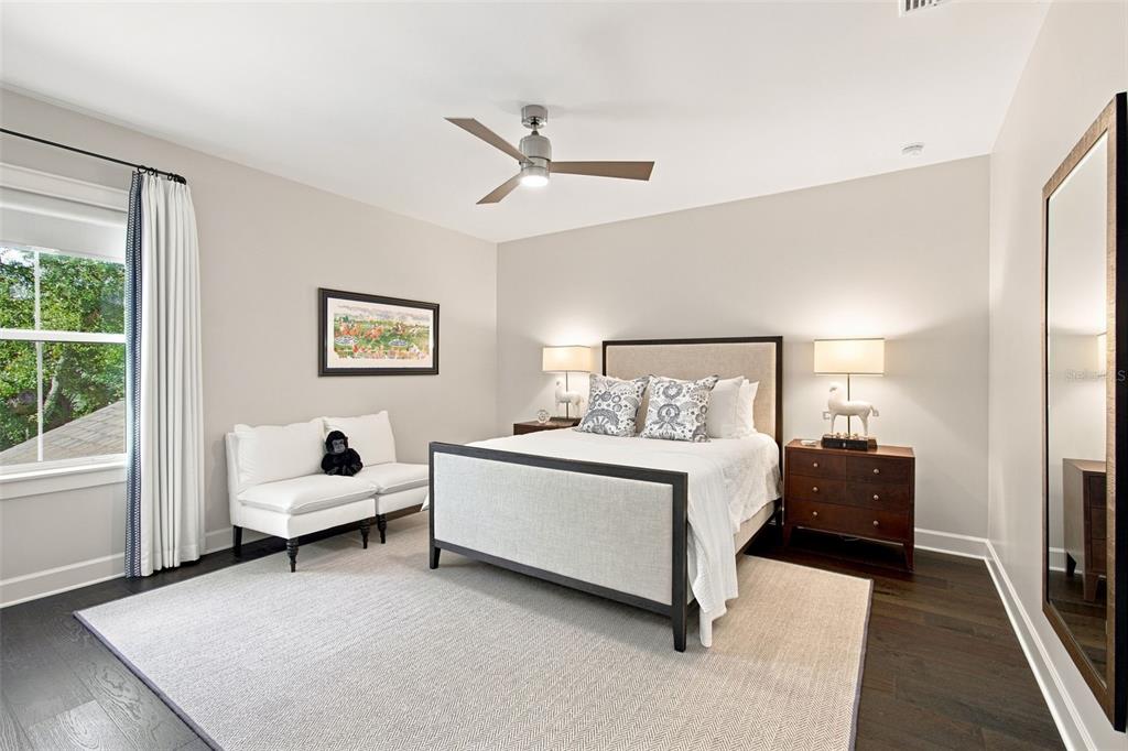 3103 West Hawthorne Road Tampa, FL 33611 - Photo 38 of 60 Gallery Image 38
