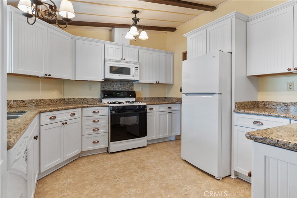 692 North Adele Street, Unit 69 Orange, CA 92867 - Photo 5 of 29