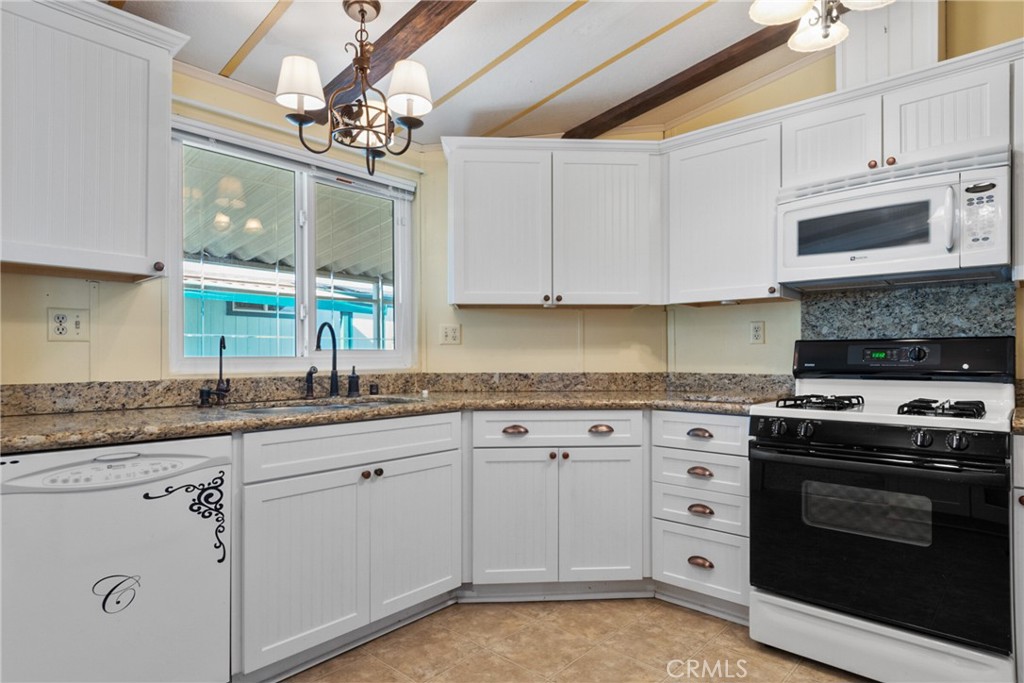 692 North Adele Street, Unit 69 Orange, CA 92867 - Photo 6 of 29