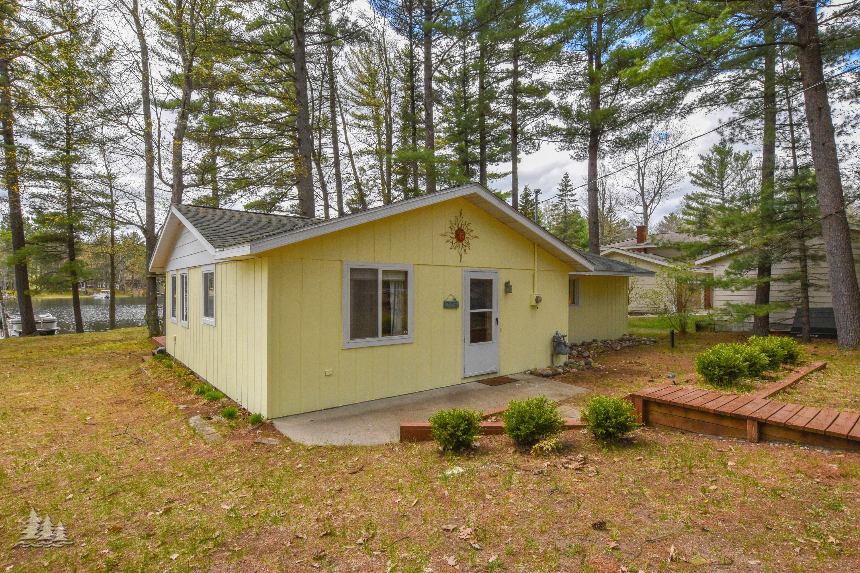 3889 South Mielke Way Road Lewiston, MI 49756 - Photo 1 of 21 Gallery Image 1
