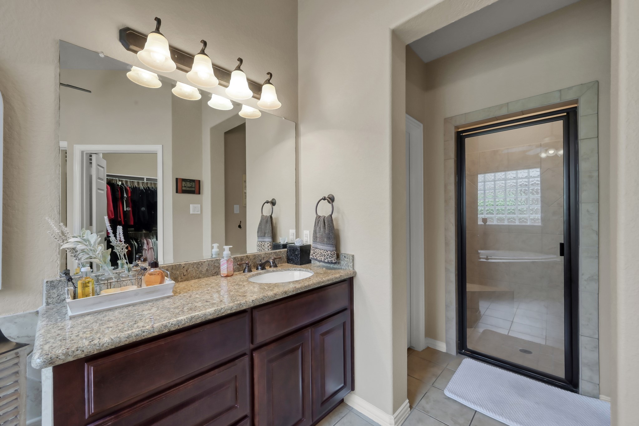 2406 Randal Point Court Spring, TX 77388 - Photo 22 of 45 Large walk in shower in primary bath.