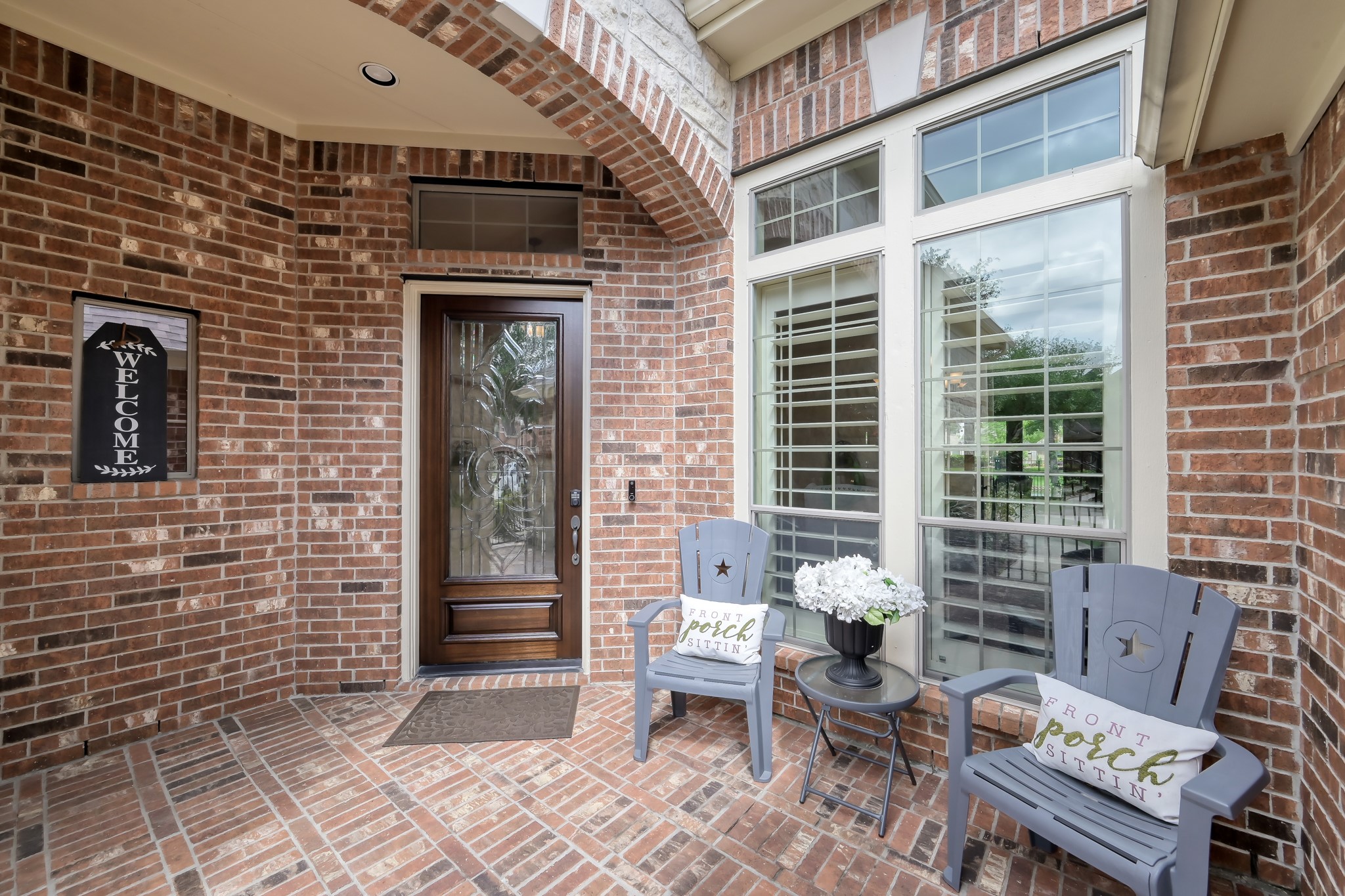 2406 Randal Point Court Spring, TX 77388 - Photo 4 of 45 Private front courtyard/patio space.