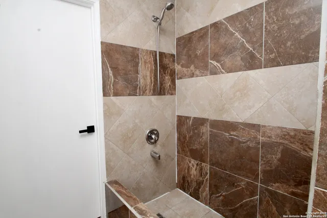 $335,000 | 23127 Opportunity Drive, Elmendorf, TX 78112