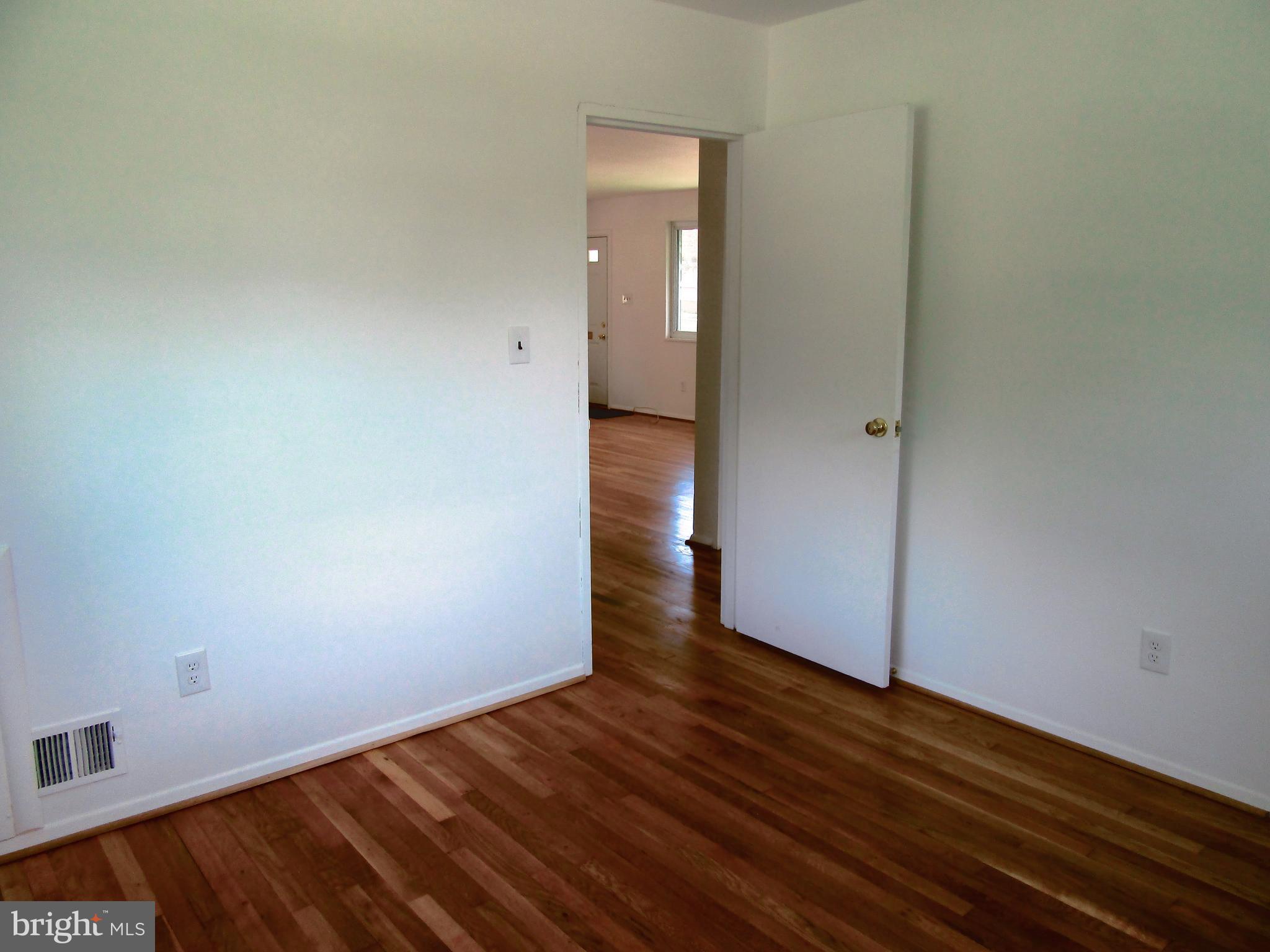 11915 Ivanhoe Street Silver Spring, MD 20902 - Photo 11 of 41 Bedroom