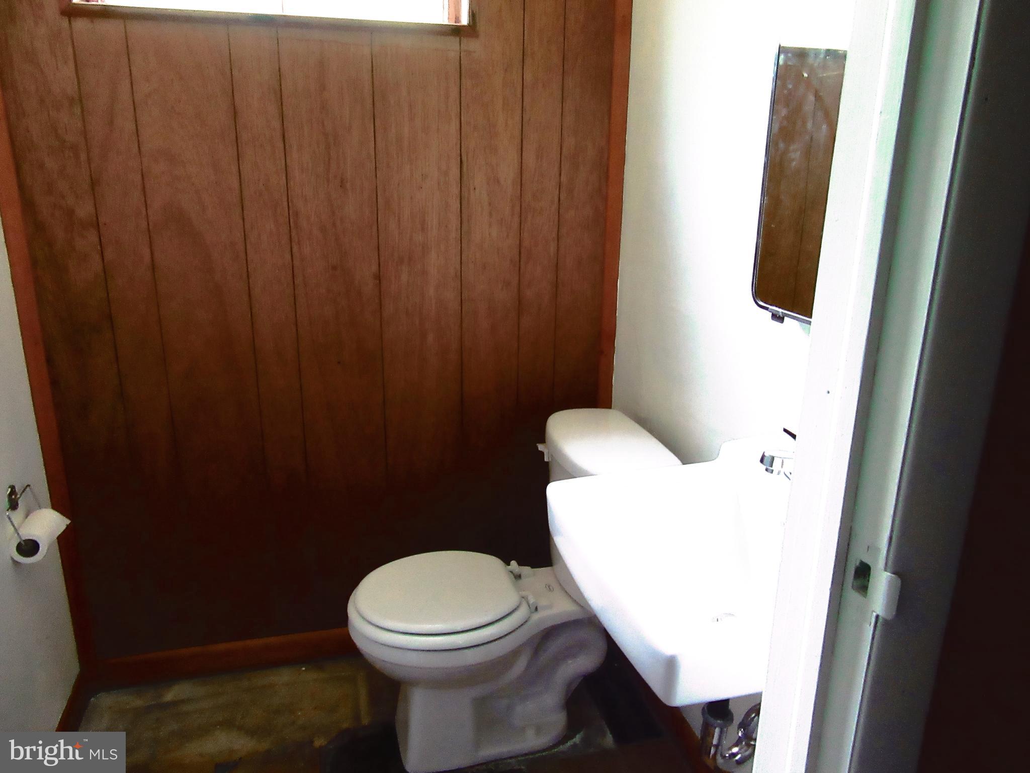 11915 Ivanhoe Street Silver Spring, MD 20902 - Photo 41 of 41 Half Bath