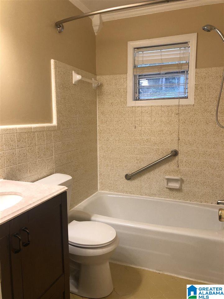1924 Reed Road Northeast Birmingham, AL 35215 - Photo 13 of 16