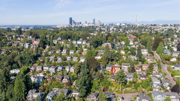 $6,250 | 1415 38th Avenue, Seattle, WA 98122