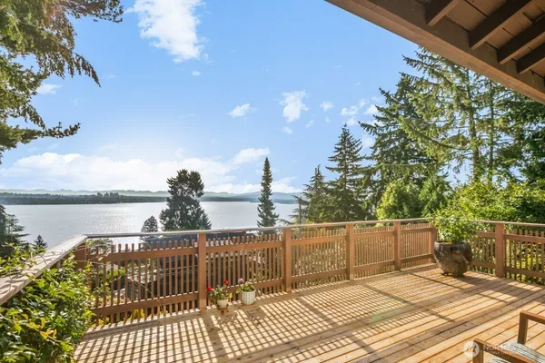$6,250 | 1415 38th Avenue, Seattle, WA 98122