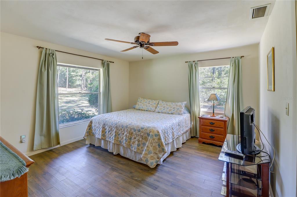 20790 Southwest 88th Place Road Dunnellon, FL 34431 - Photo 13 of 52 Gallery Image 13