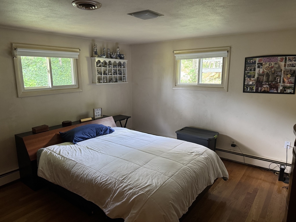 17 Maplewood Road Worcester, MA 01602 - Photo 13 of 26