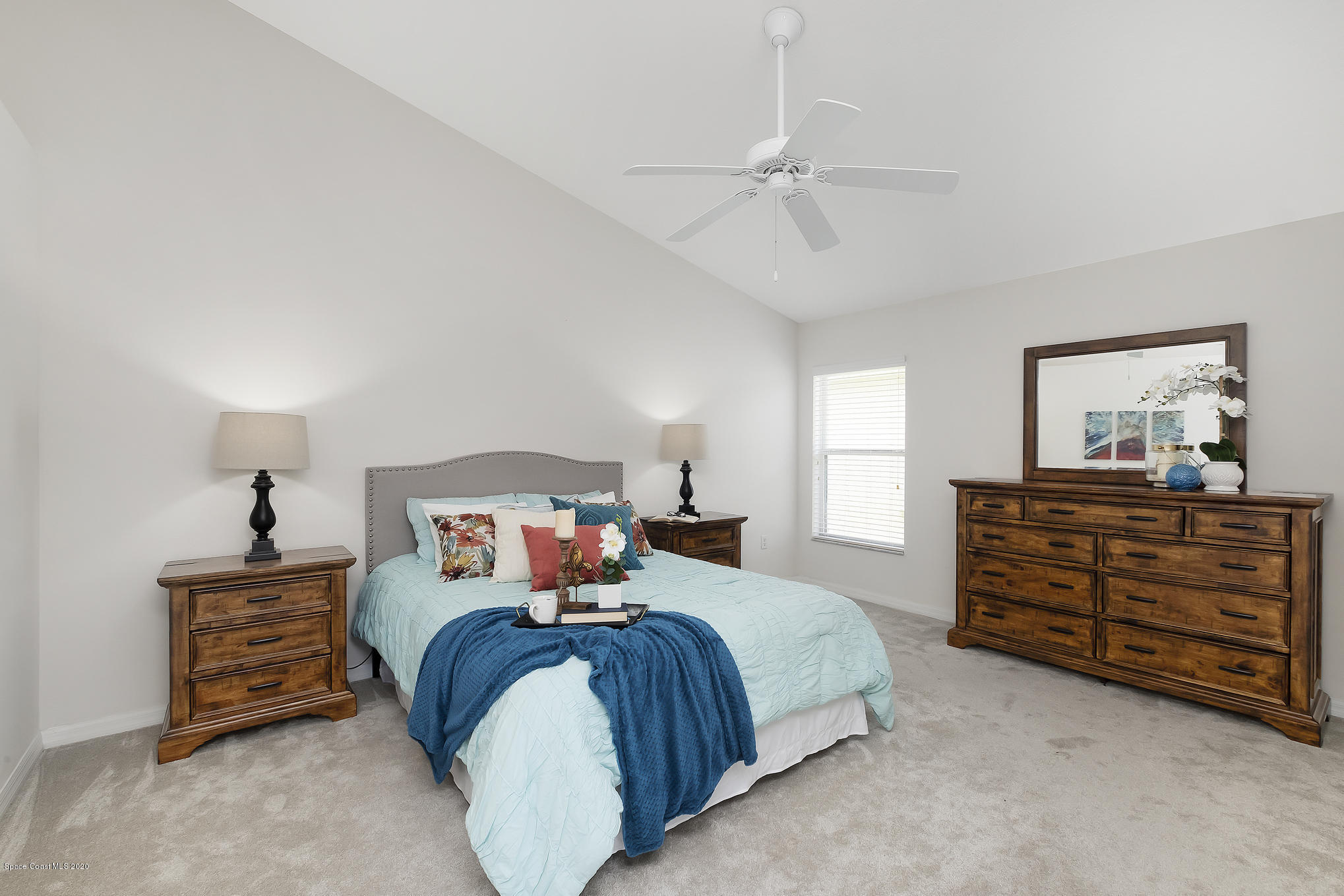 3652 Shawnee Lane Melbourne, FL 32901 - Photo 14 of 34 a bedroom with bed and window