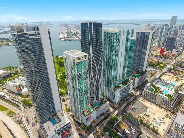 $37,000 | 1000 Biscayne Boulevard, Unit 1901, Miami, FL 33132