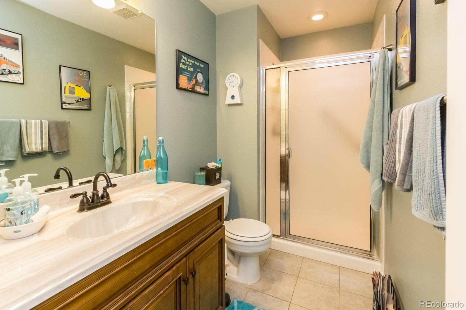 9748 South Castle Ridge Circle Highlands Ranch, CO 80129 - Photo 10 of 25 Gallery Image 10