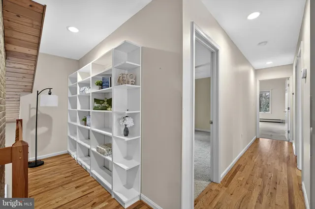 a view of a storage & utility room