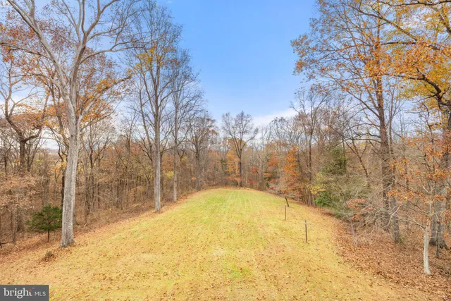 $849,000 | 8423 Lock Lane, Warrenton, VA 20186