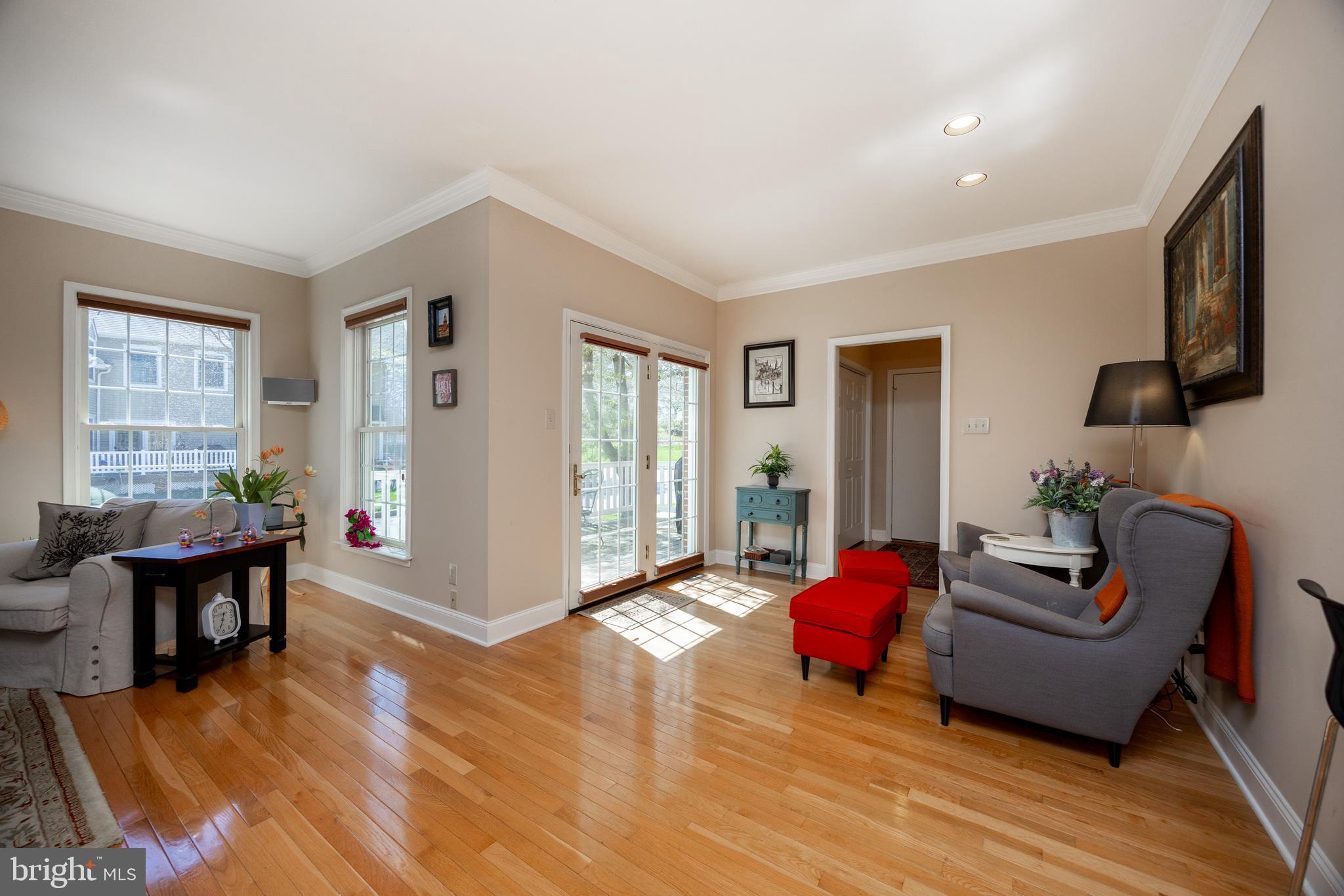 441 Wharton Boulevard Exton, PA 19341 - Photo 20 of 46 Sitting area / kitchen table area