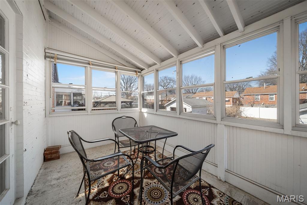 7337 Sharp Avenue St. Louis, MO 63116 - Photo 8 of 40 Gallery Image 8