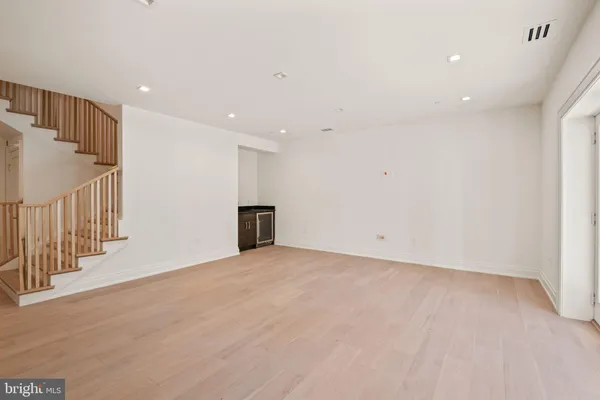 $3,699,000 | 5022 Cathedral Avenue Northwest, Washington, DC 20016