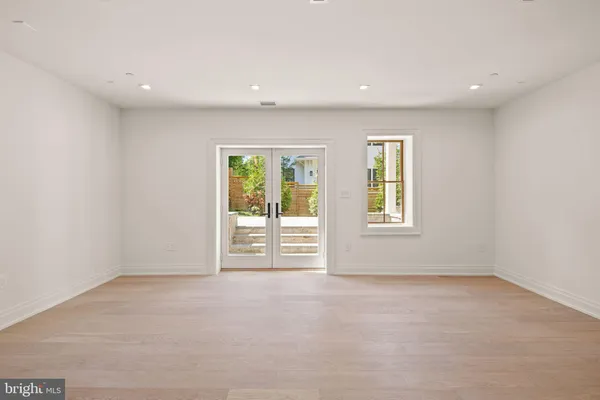 $3,699,000 | 5022 Cathedral Avenue Northwest, Washington, DC 20016