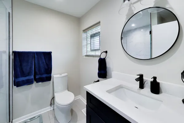 $539,000 | 108 West Sunset Road, Mount Prospect, IL 60056