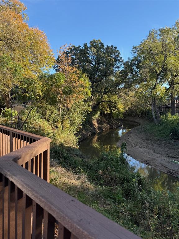723 Bent Tree Court Coppell, TX 75019 - Photo 5 of 39 a balcony with an outdoor space