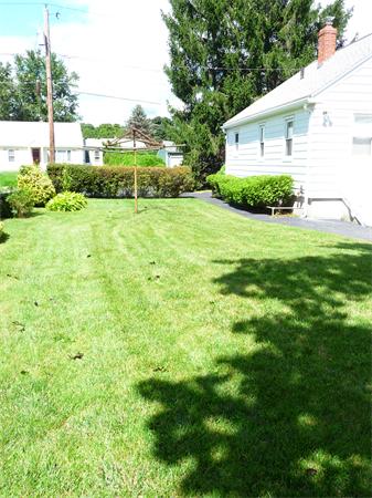 67 Racicot Avenue Webster, MA 01570 - Photo 28 of 29 Gallery Image 28