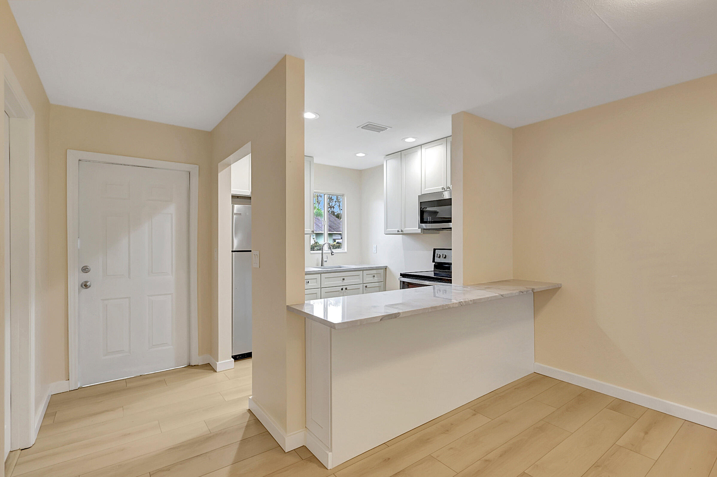 4669-4667 Southeast Salvatori Road Stuart, FL 34997 - Photo 16 of 52 Open To Great Room