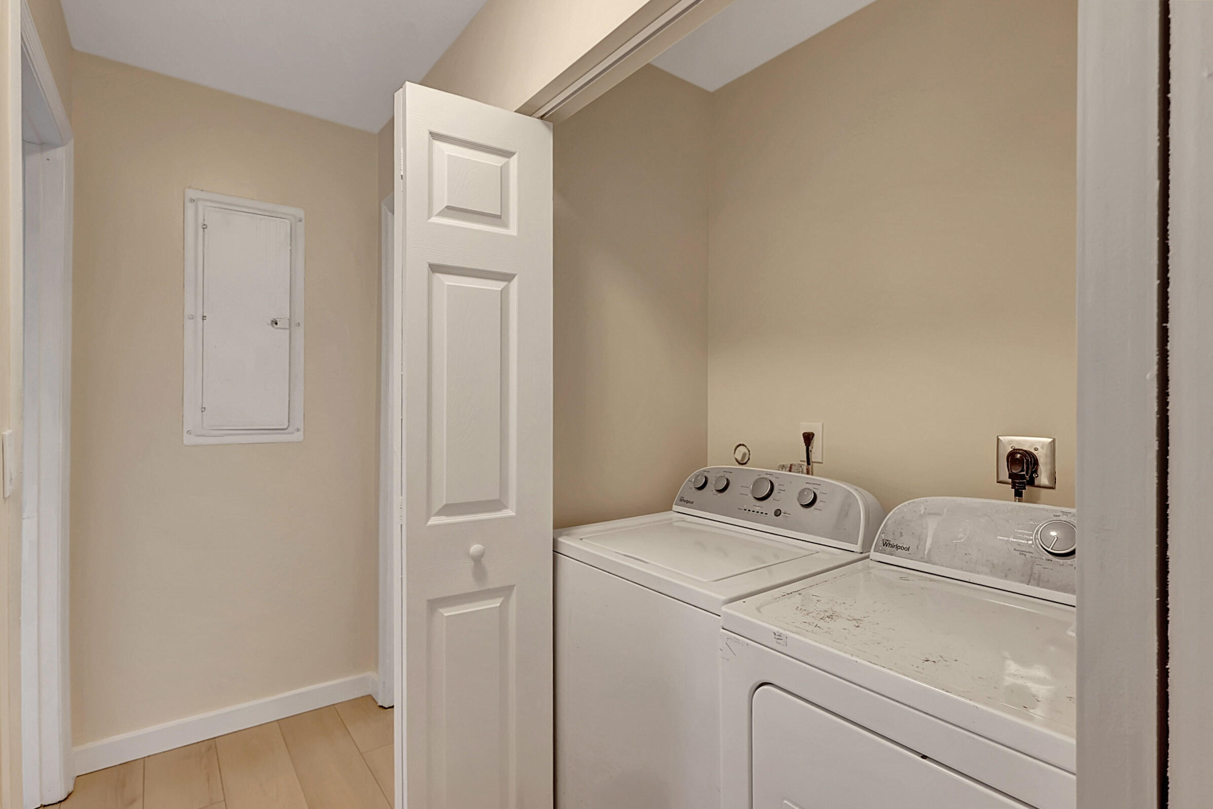 4669-4667 Southeast Salvatori Road Stuart, FL 34997 - Photo 32 of 52 Washer and Dryer