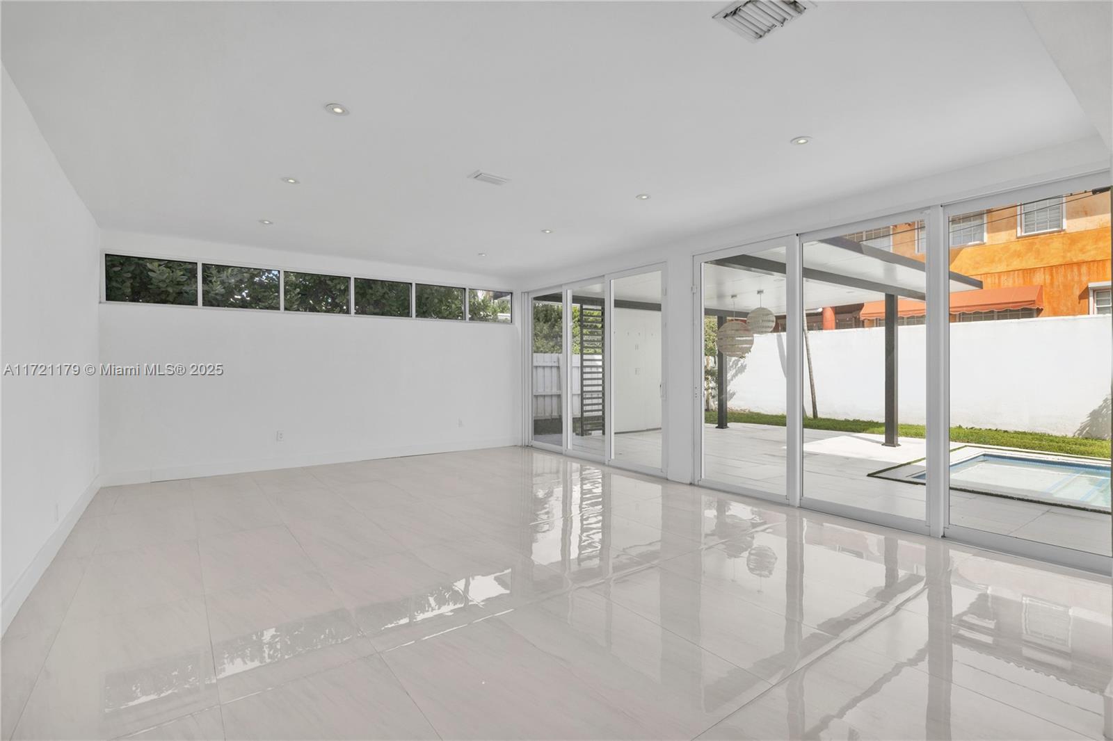 761 Ridgewood Road Key Biscayne, FL 33149 - Photo 29 of 68