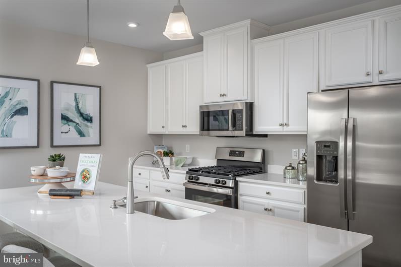 10391 Resort Road, Unit K Ellicott City, MD 21042 - Photo 3 of 18 Gallery Image 3