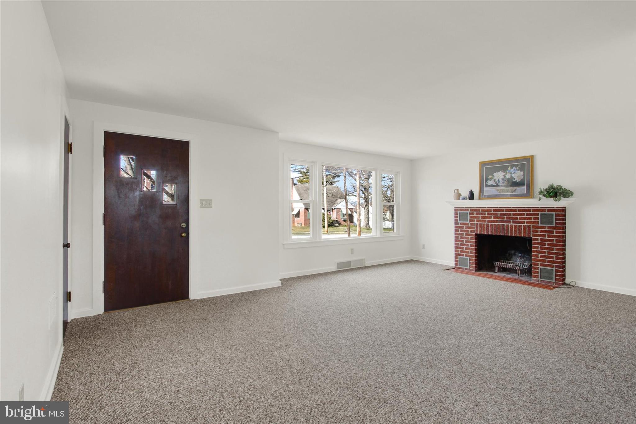 149 George Street Hanover, PA 17331 - Photo 3 of 29 Gallery Image 3