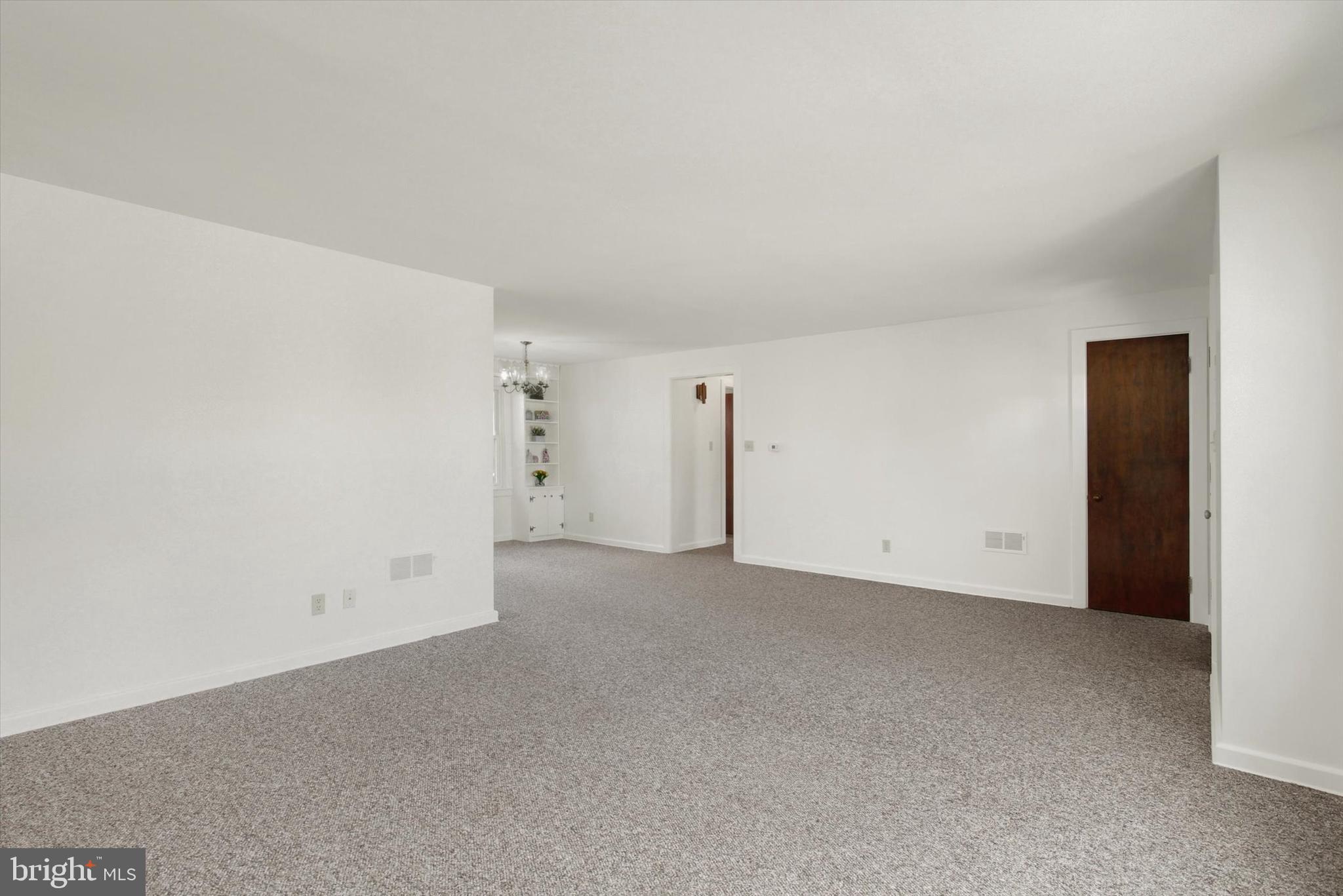 149 George Street Hanover, PA 17331 - Photo 7 of 29 Gallery Image 7