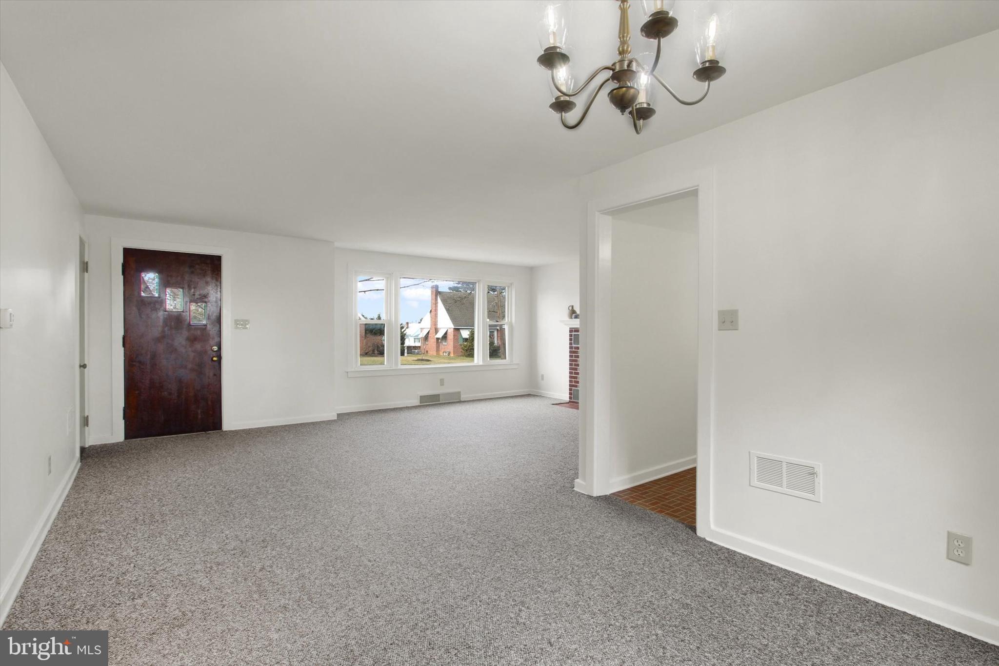 149 George Street Hanover, PA 17331 - Photo 10 of 29 Gallery Image 10