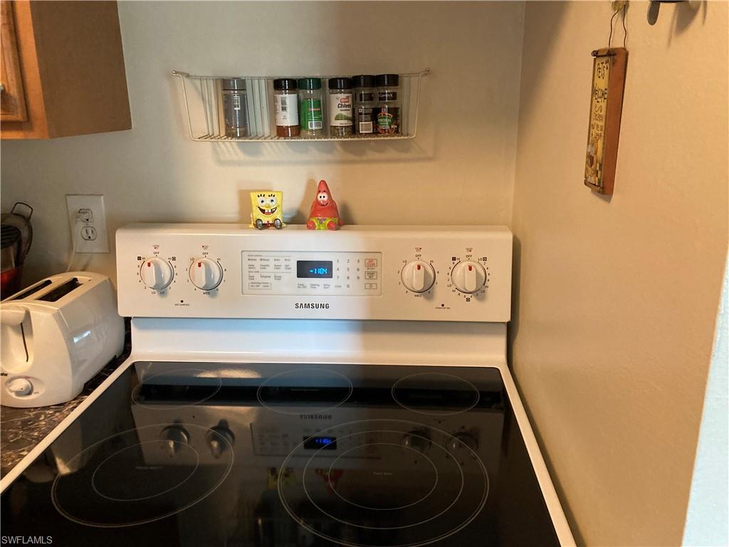 4590 28th Avenue Southwest Naples, FL 34116 - Photo 25 of 37