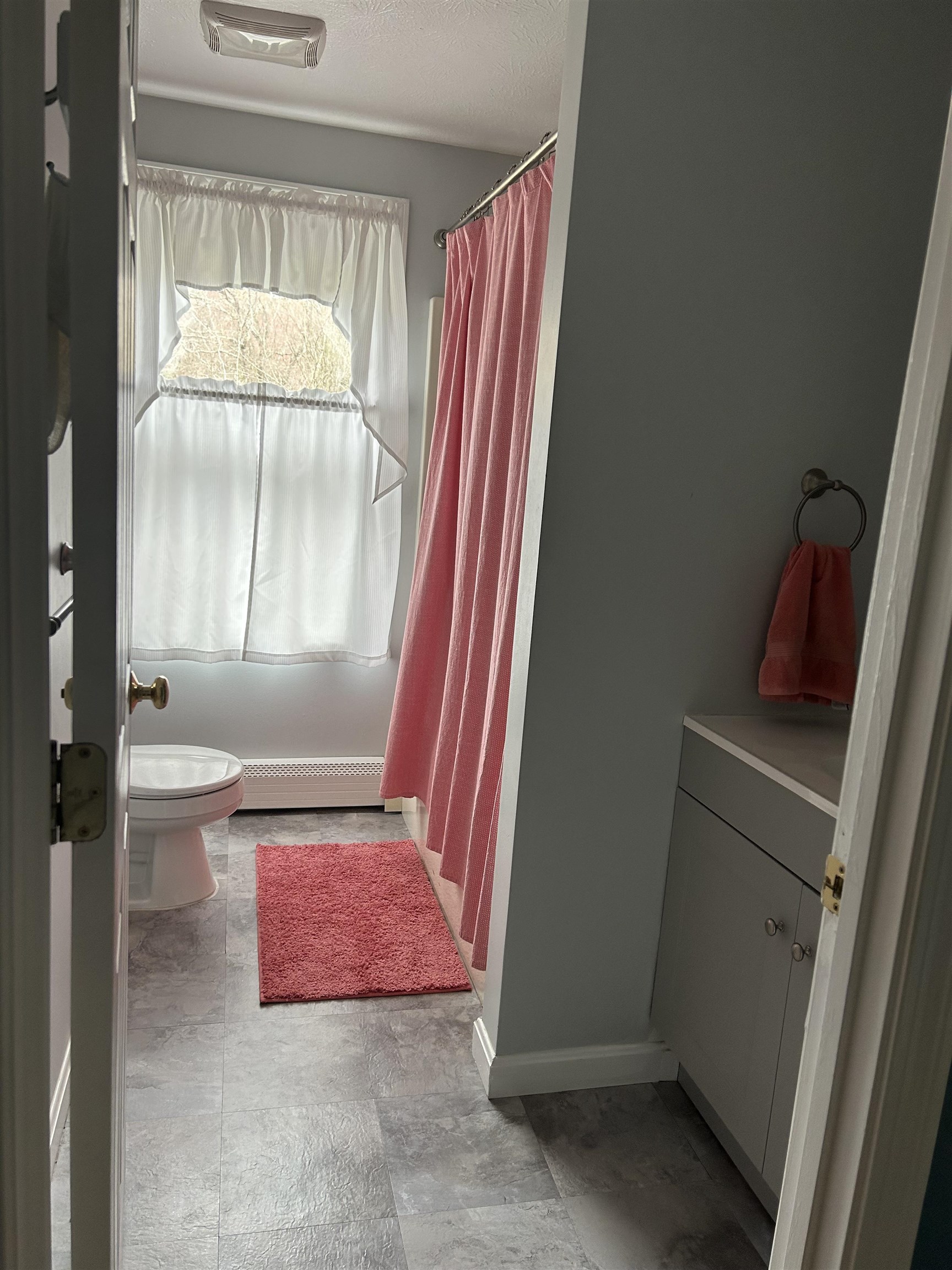 5 Pebble Court Merrimack, NH 03054 - Photo 17 of 34