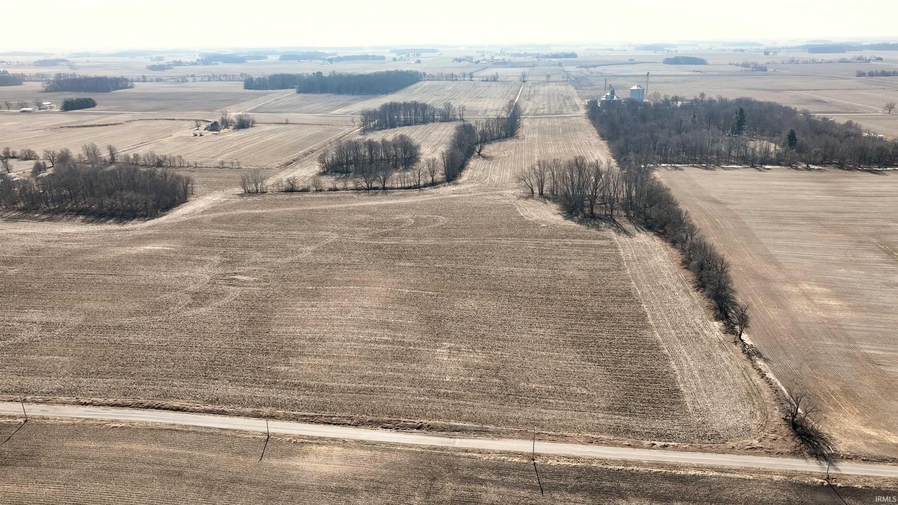 600 S Road Kewanna, IN 46939 - Photo 2 of 9