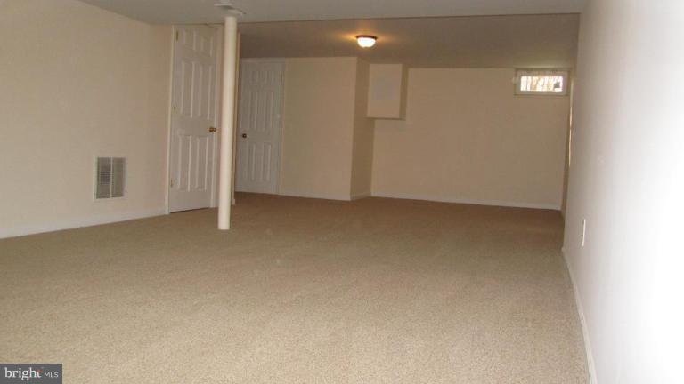 5007 Hillen Road Baltimore, MD 21239 - Photo 13 of 27 Family Room #2