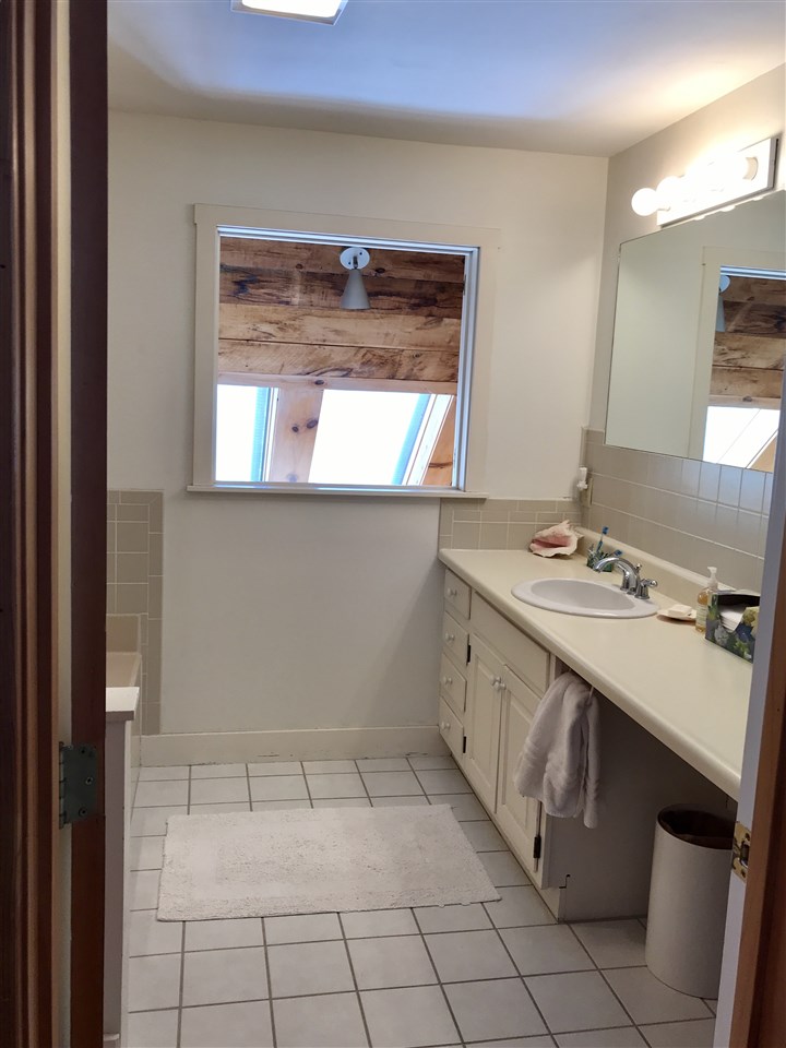 35 Upper Bailey Road Thetford, VT 05075 - Photo 10 of 24