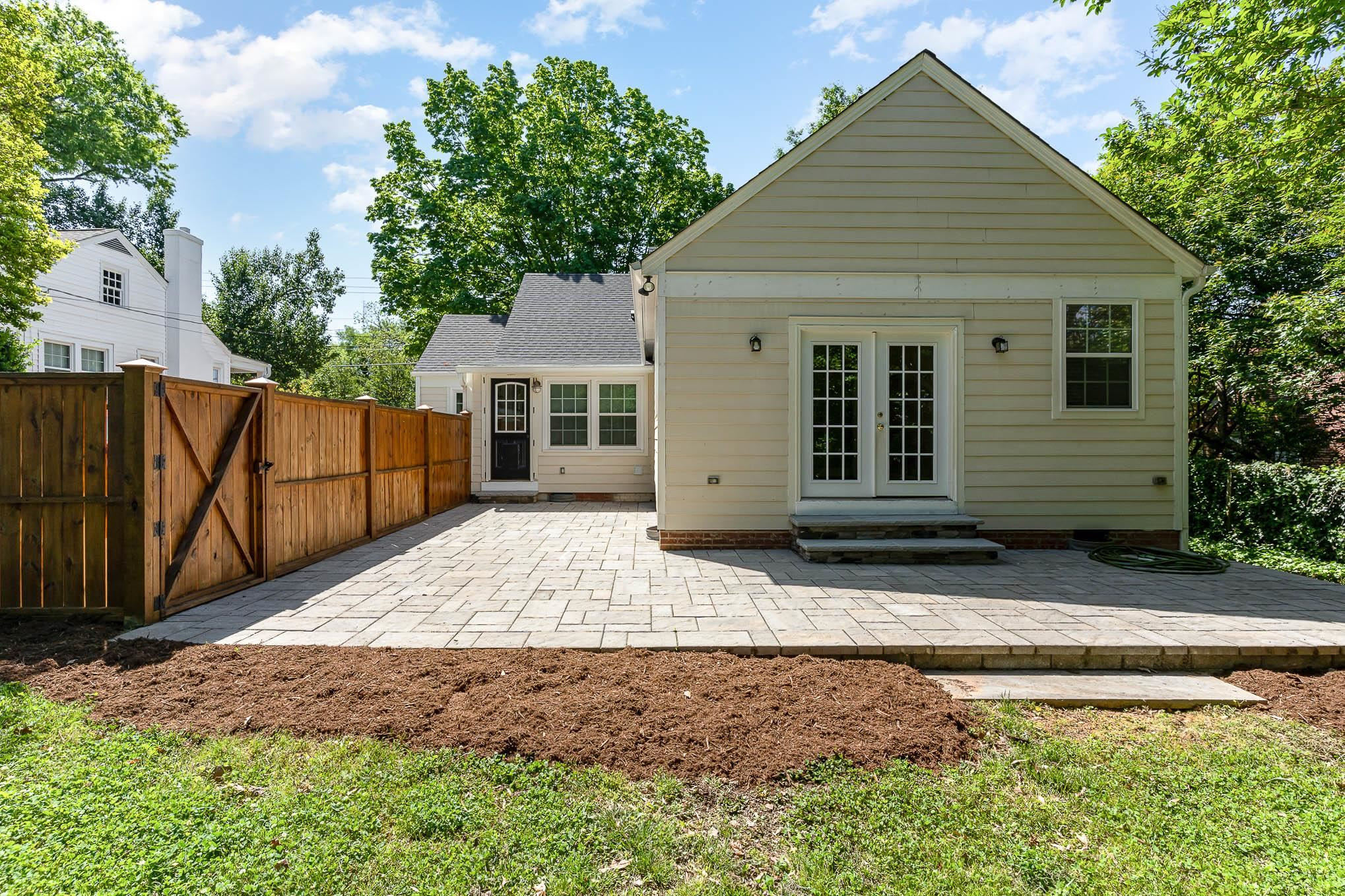 723 East Whitaker Mill Road Raleigh, NC 27608 - Photo 34 of 38 Photo 34